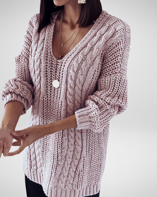 Women’s Wool Blend Sweater – Relaxed Fit – V-Neck – Cable Knit